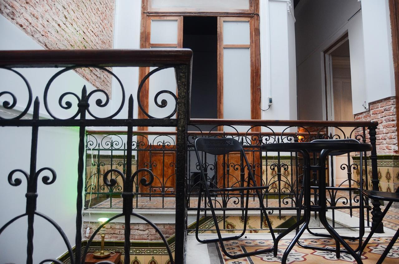 Casa Mutante Hostel 蒙得维的亚 外观 照片