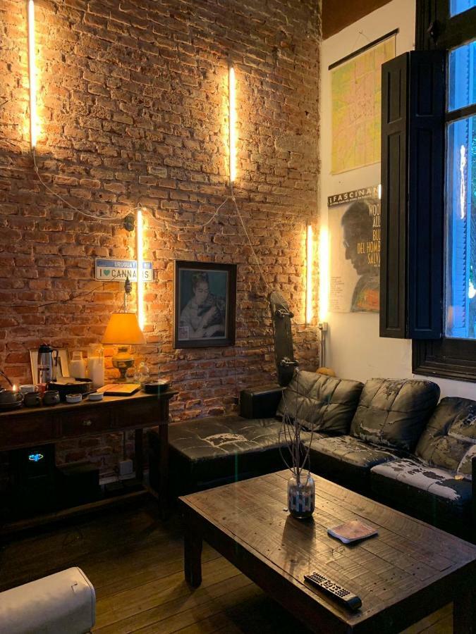 Casa Mutante Hostel 蒙得维的亚 外观 照片