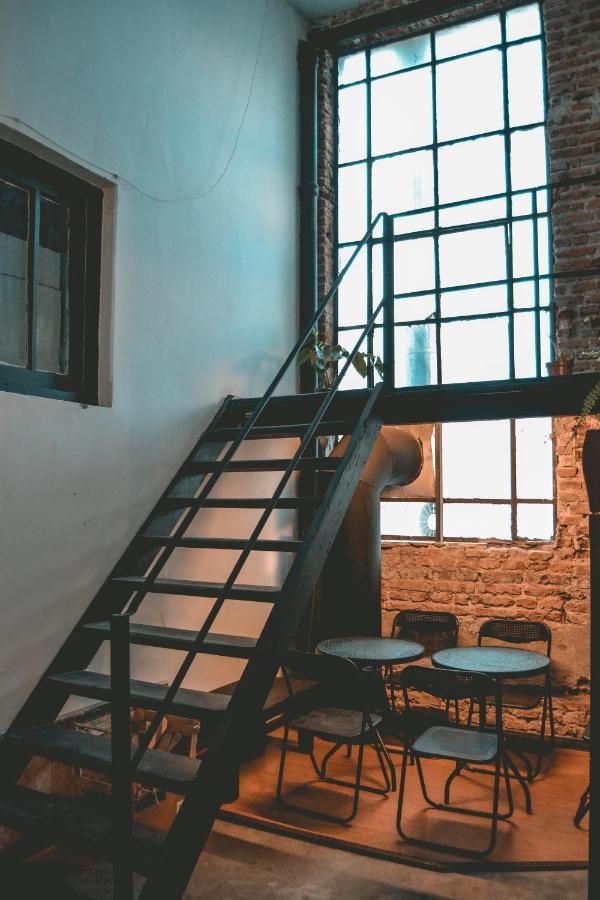 Casa Mutante Hostel 蒙得维的亚 外观 照片